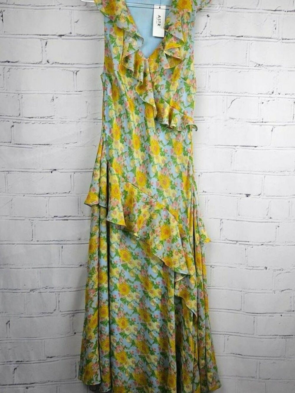 ASTR The Label Blue Multi Floral Ruffle Maxi Dress Womens L Fairy Maxi Midi